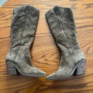 Women’s Boots